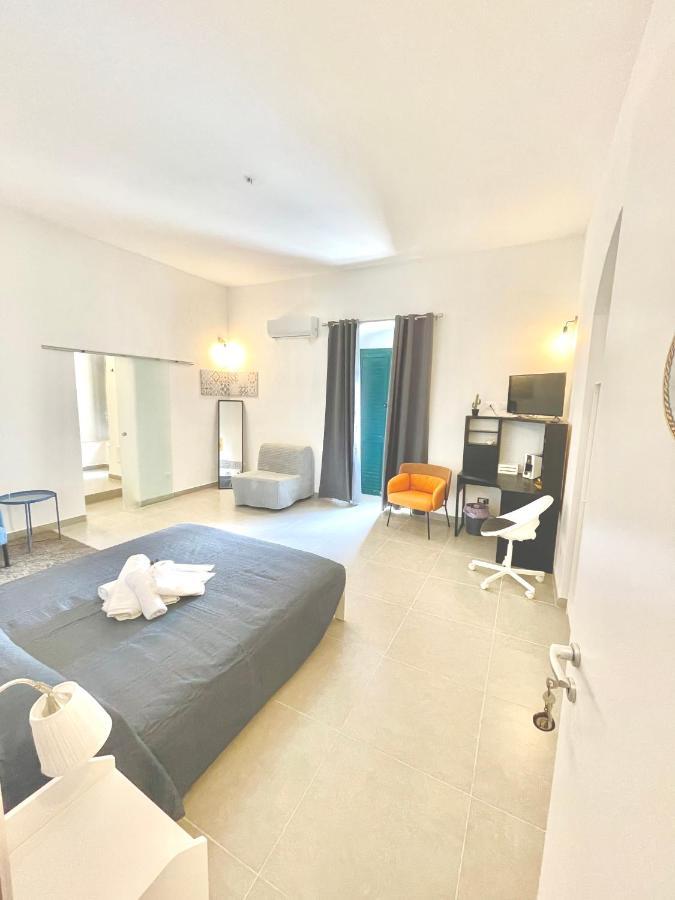 Hercules Suites Νότο Εξωτερικό φωτογραφία