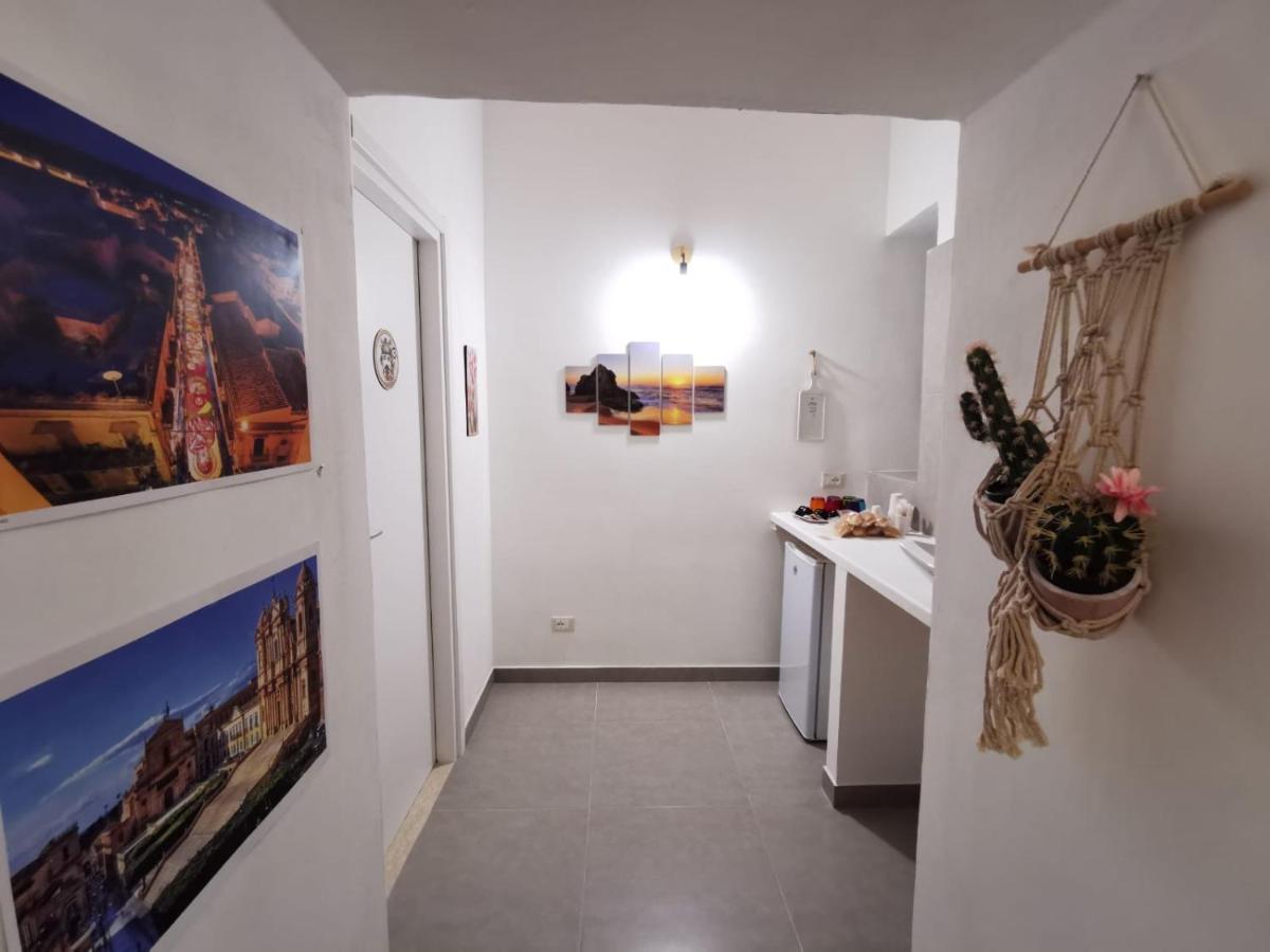 Hercules Suites Νότο Εξωτερικό φωτογραφία